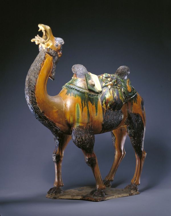 三彩骆驼 唐 故宫博物院藏