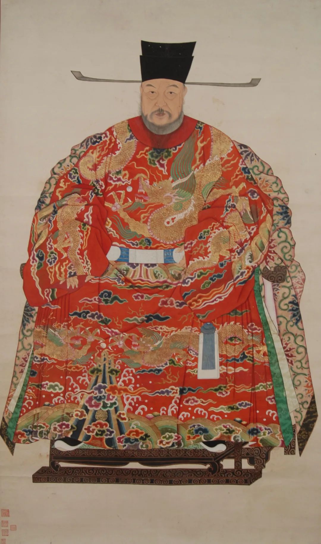 王鏊像 佚名 纸本设色  161.6 cm×96.1cm 清 南京博物院藏