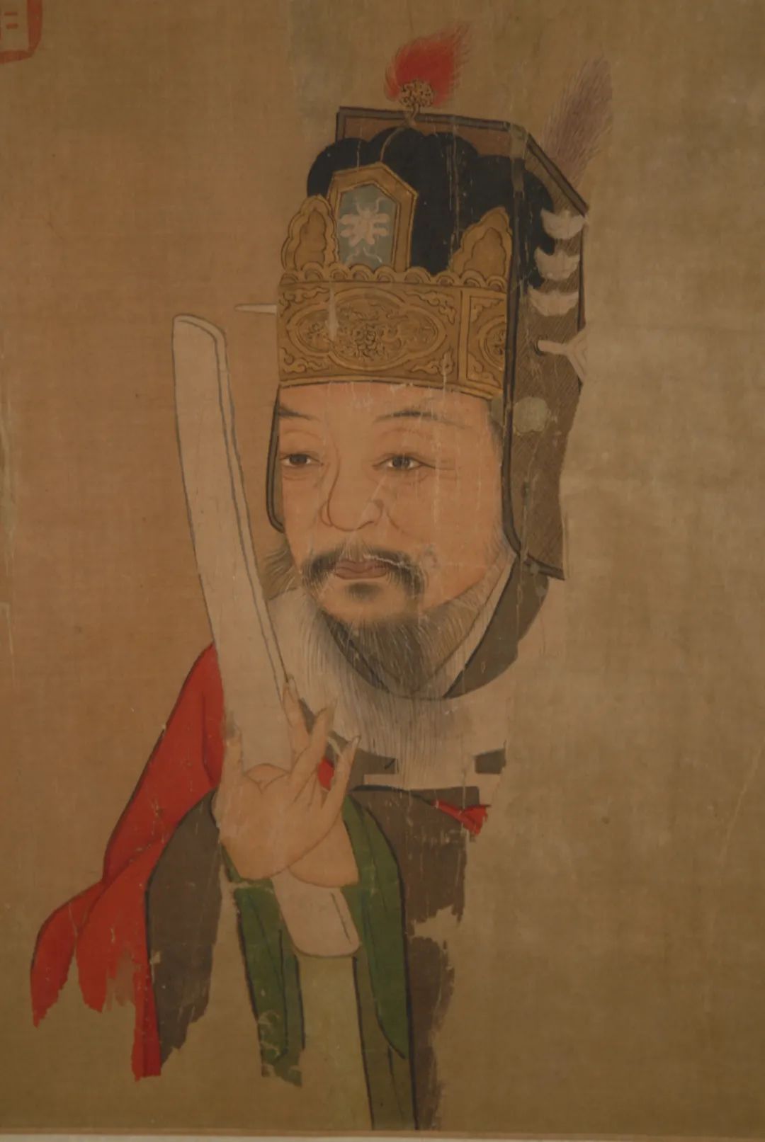 范仲淹画像 佚名 纸本设色  28.9cm×25.4cm 明 南京博物院藏