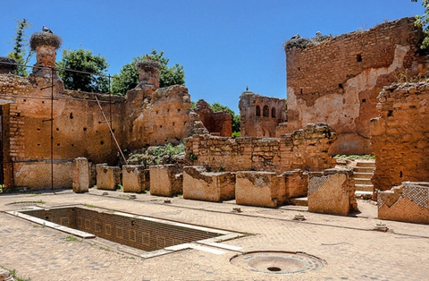 舍拉废墟遗址上古罗马时期的台地园、元老院等建筑群落依稀可见